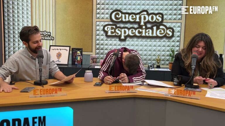 &iexcl;Aparta de ah&iacute;, anormal! Descubre el podcast que te sorprender&aacute;