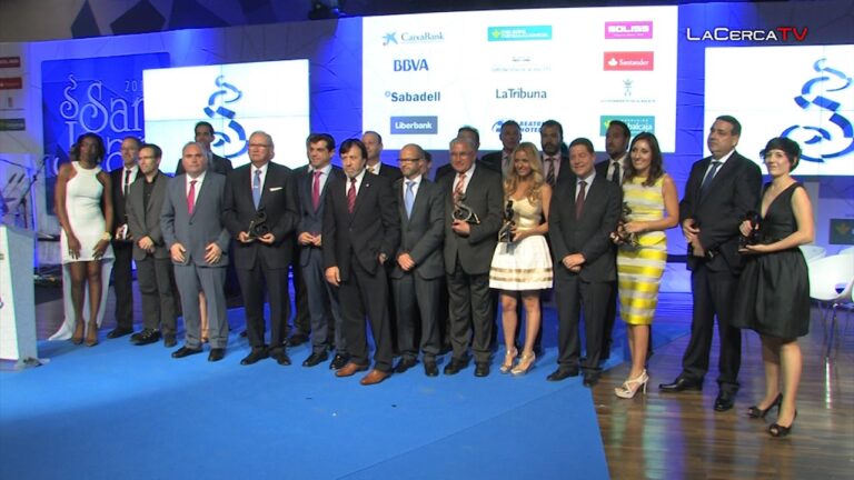 El arte de vestirse para una entrega de premios: tips indispensables