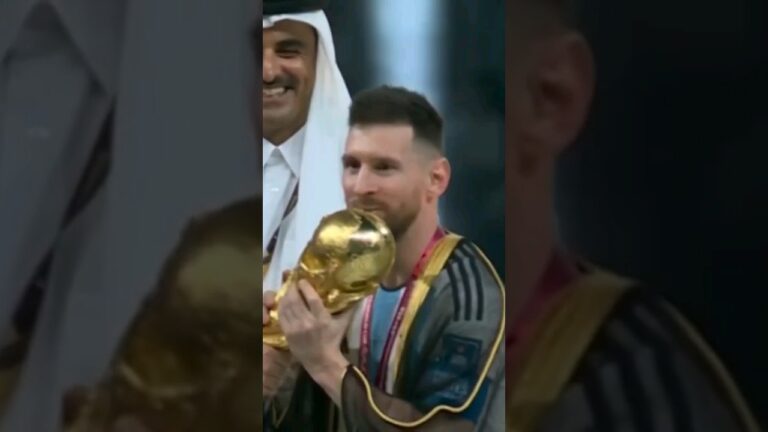 ¡Messi se convierte en leyenda! Recoge la copa y hace historia